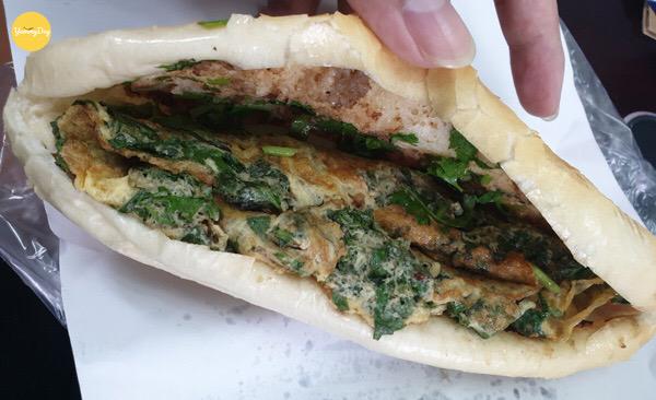 banh-my-trung-ngai-cuu