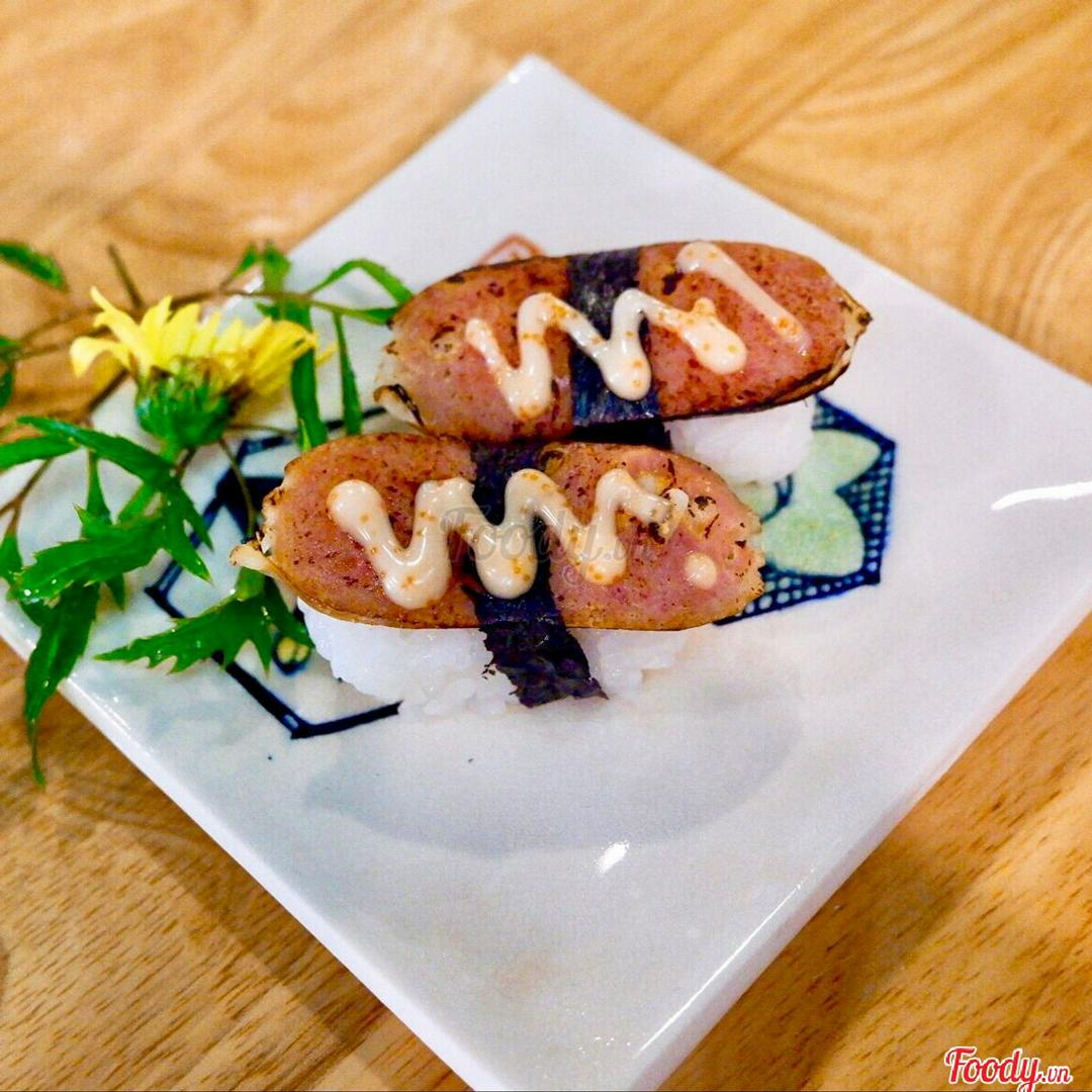 n19-soseji-xuc-xich-nhat-nuong-sot-mayo