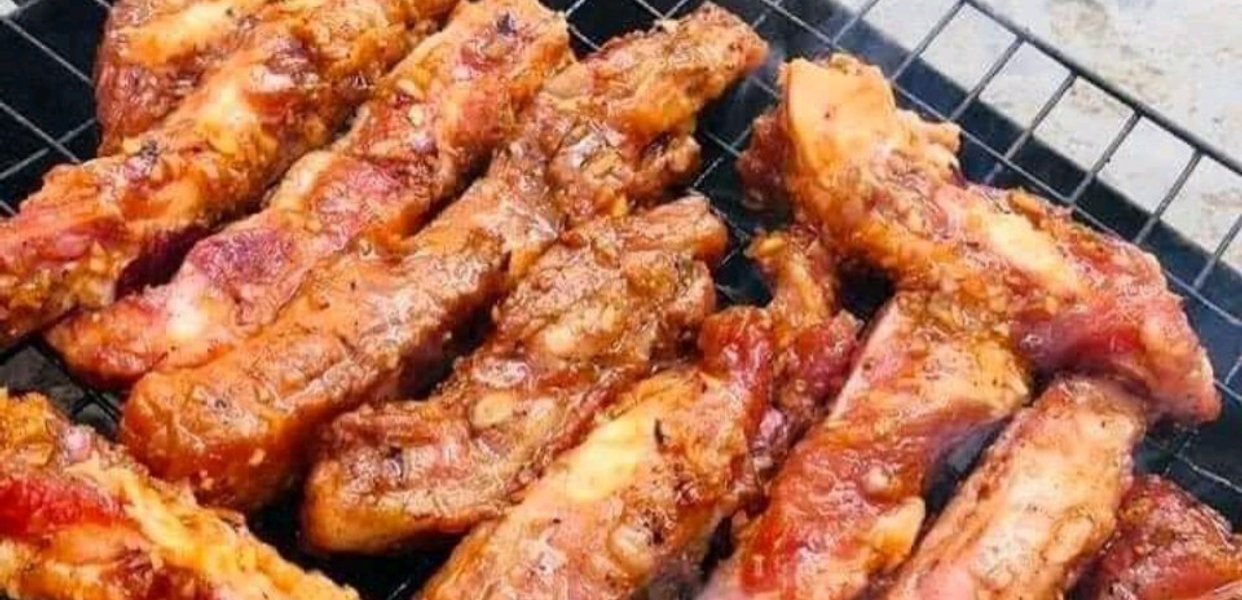 Cơm-Gà-Xối-Mỡ-&-Gà-Vịt-Giò-Heo-Nướng-Kutin---Lê-Văn-Lương