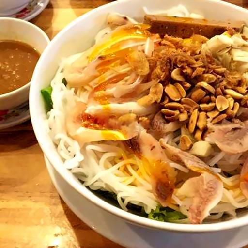 bun-mam-nem-lo-tai-heo