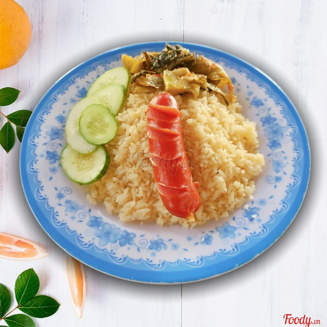 com-chien-xuc-xich-1-cay