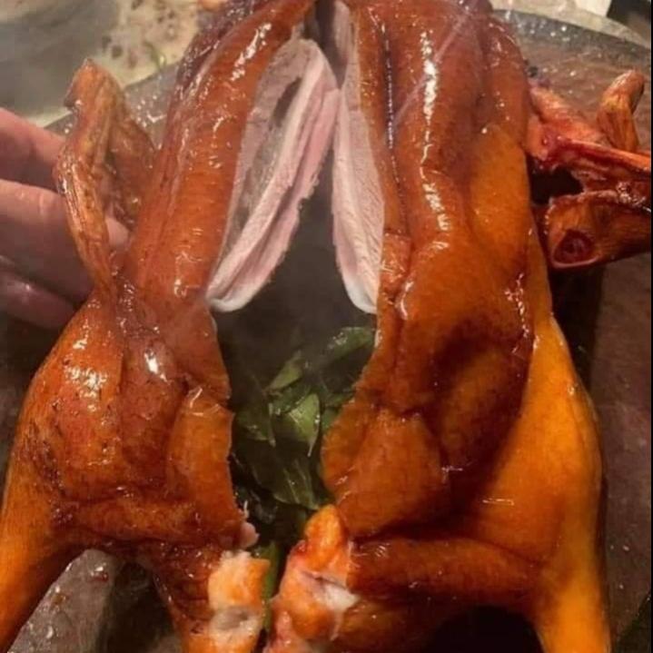 ngan-quay-la-moc-mat-1con-long-me-tran-1-ia-lon