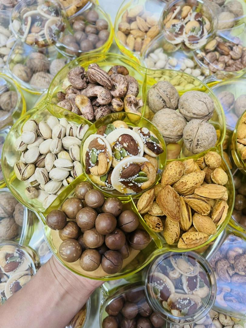 khay-hat-dinh-duong-hoa-mai