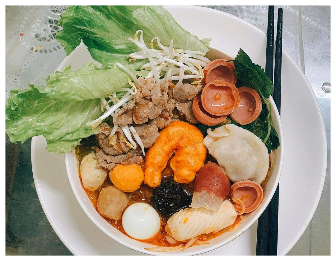 mi-fulltopping-chua-cay