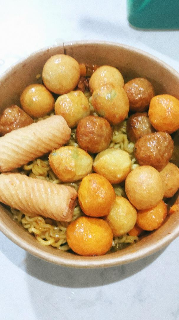 indomie-vien-chien-thap-cam-sz-lon