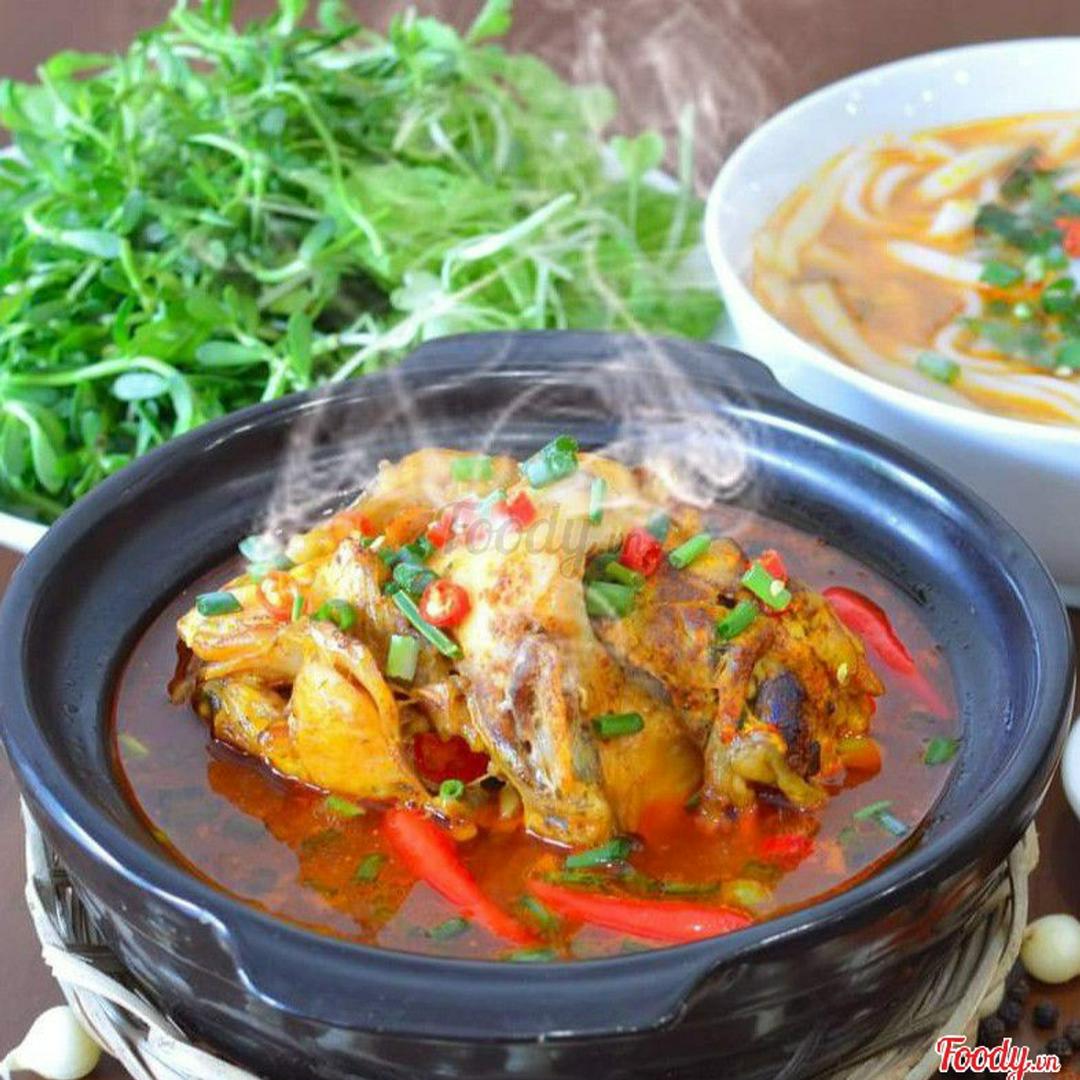 banh-canh-ca-loc-hao-hang