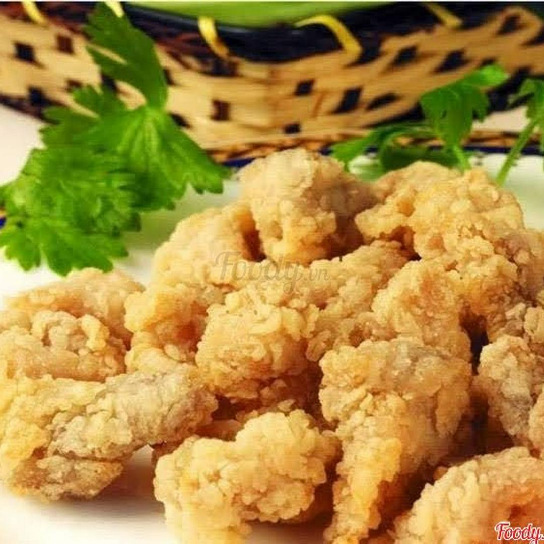 ga-vien-chien-gion-kem-khoai