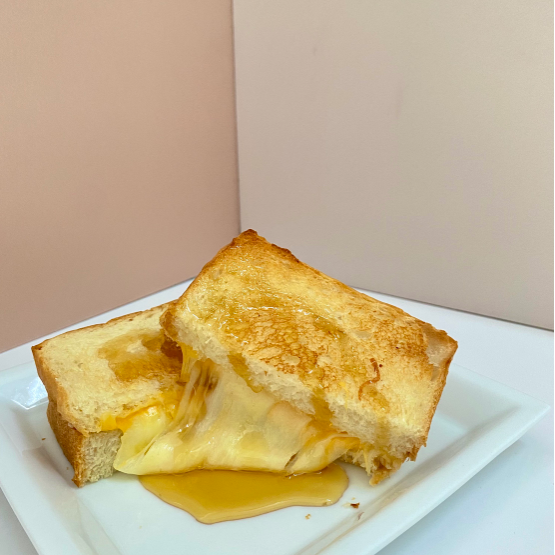 toast-mozzarella-mat-ong