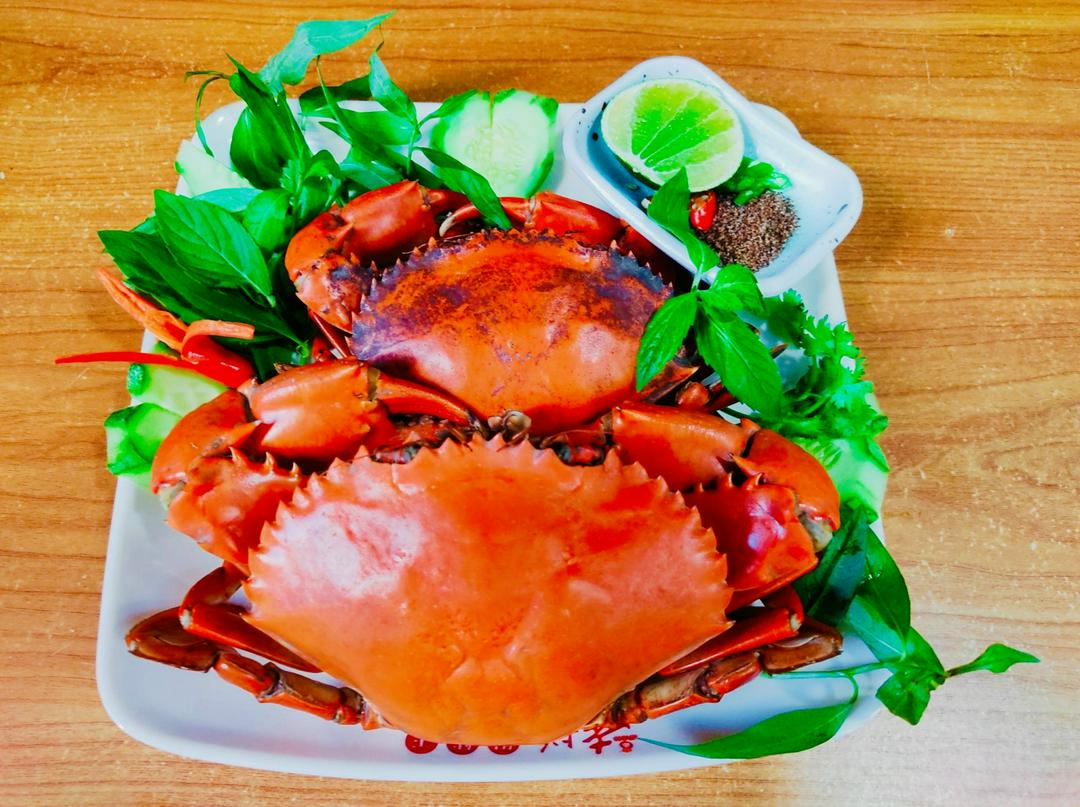 combo-2-cua-thit-lon-luoc-nuoc-dua