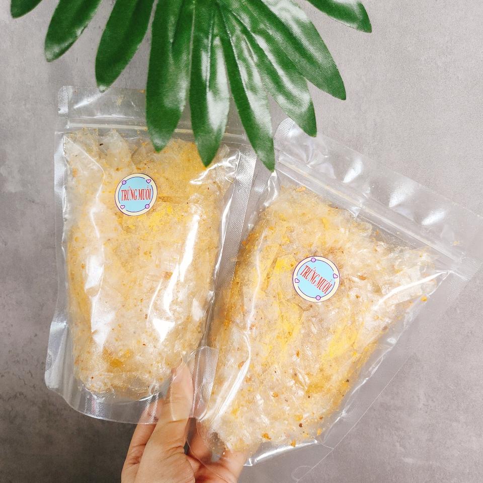 banh-trang-tron-san-vi-trung-muoi