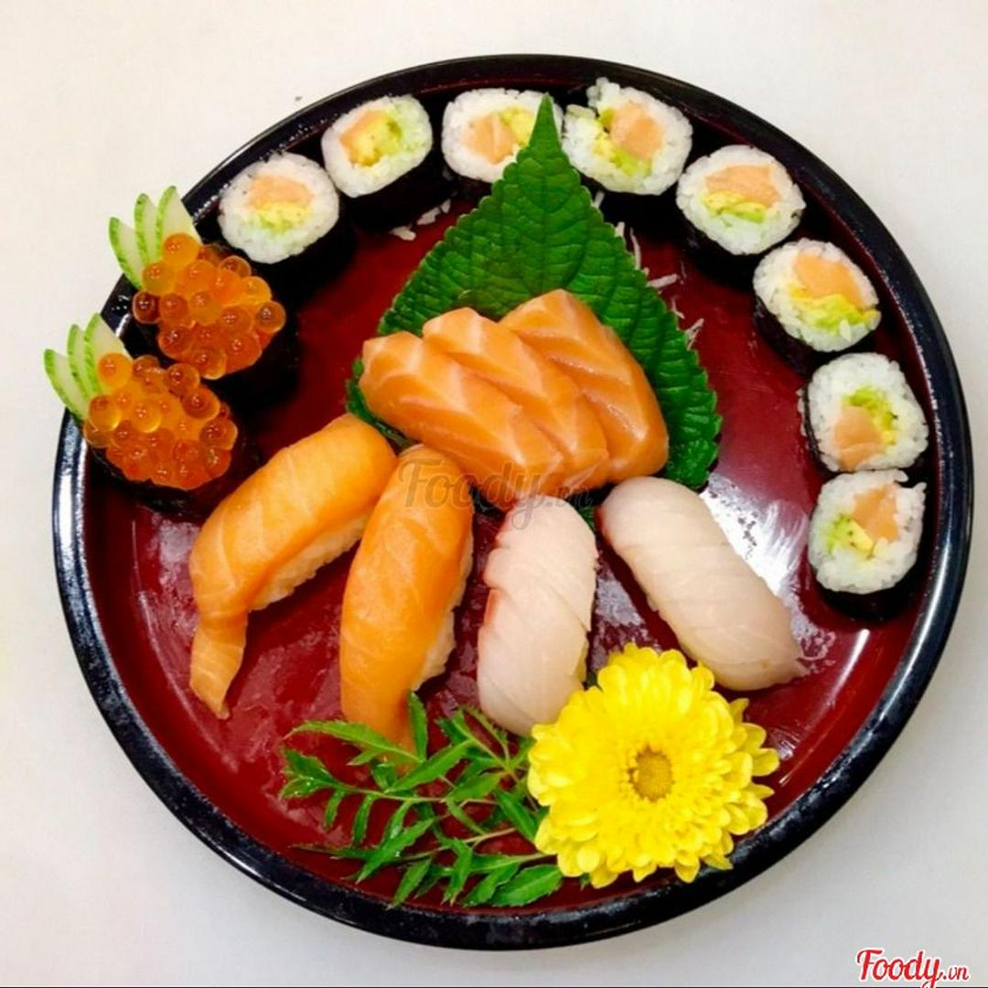 cb4-combo-sushi-ca-hoi-trung-ca-hoi