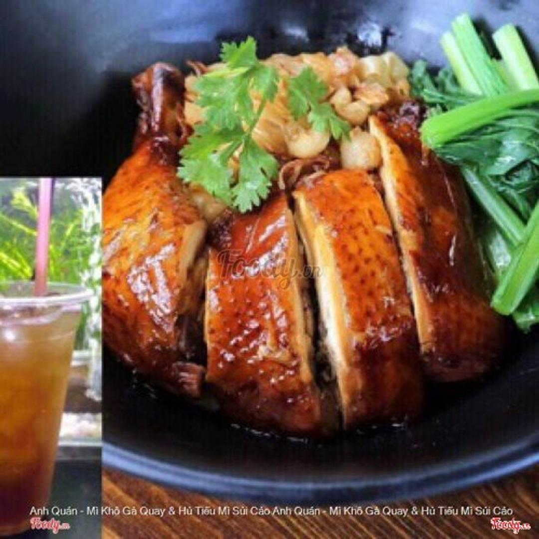 combo-hu-tiu-kho-ga-quay-nuoc-ngot