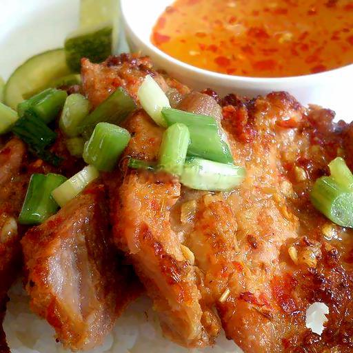 com-ba-roi-nuong-muoi-ot