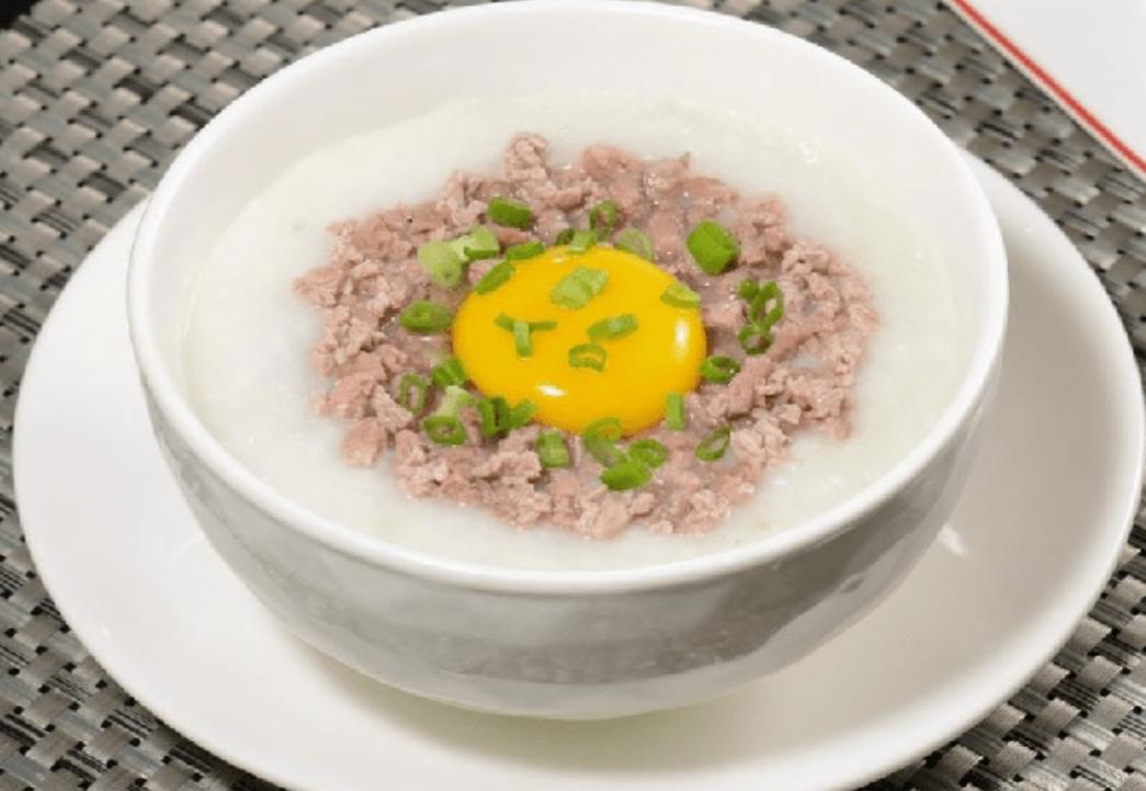 chao-trang-thit-bam-them-trung-anh-tan