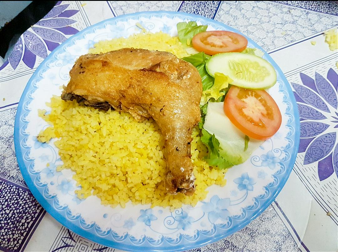 com-ga-xoi-mo-canh-rong-bien