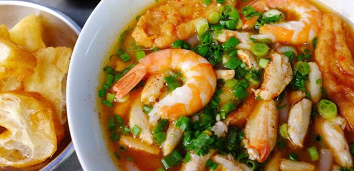 banh-canh-cua-hung-linh-to-hien-thanh