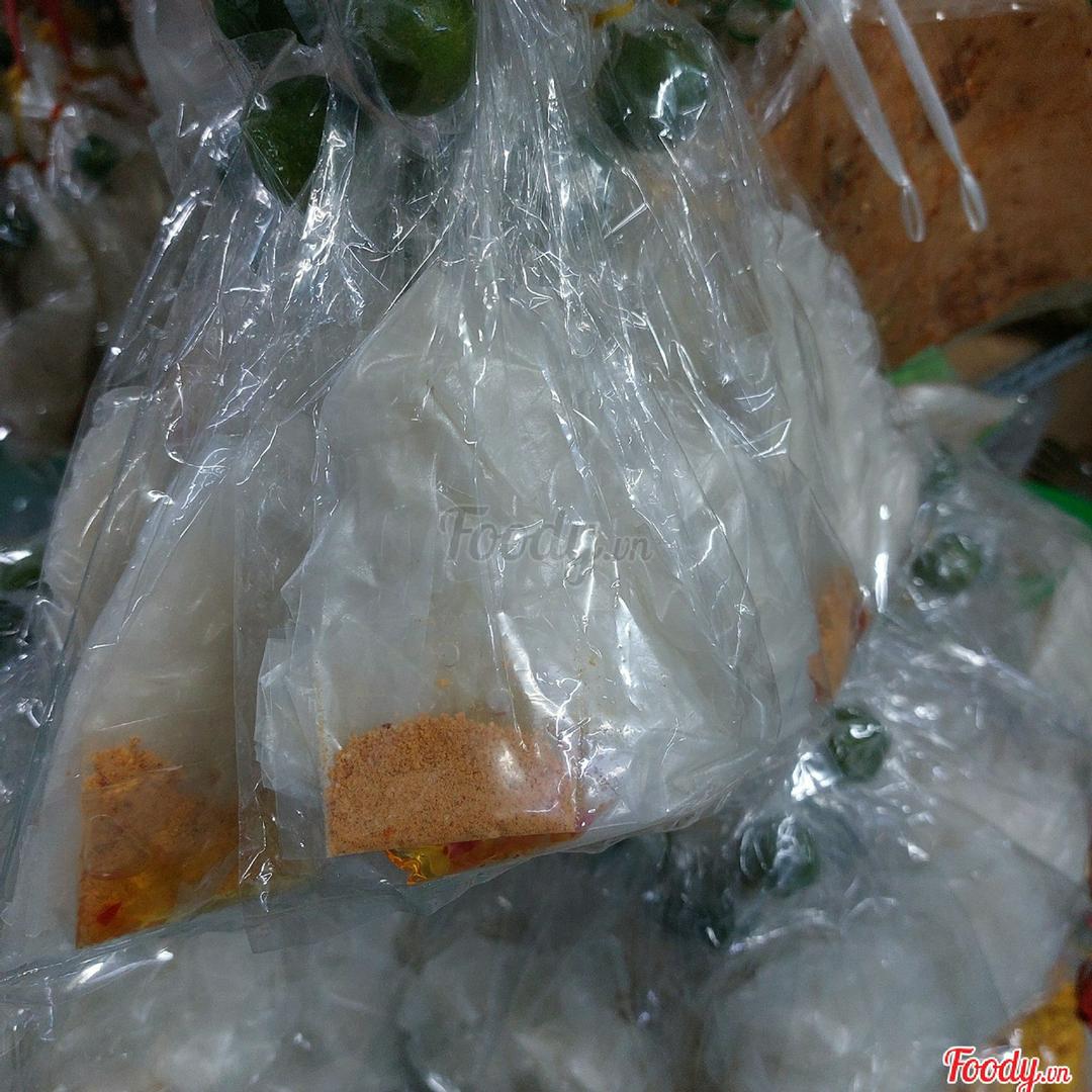 banh-trang-phoi-suong-muoi-nhuyen-sa-te-tac-1-xau-14-bich