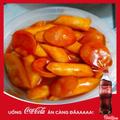 tokbokki-sot-cay-xuc-xich-xuat-nho-coca