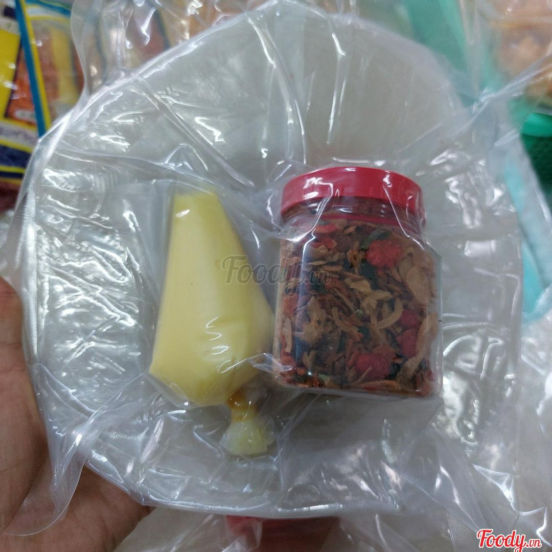 combo-banh-phoi-suong-muoi-tep-hanh-phi-bo