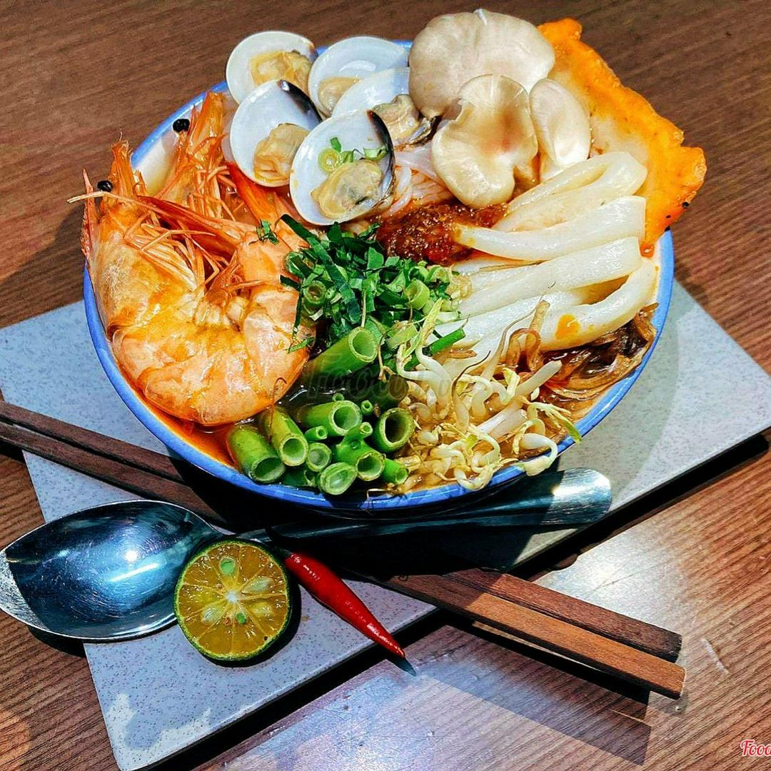 bun-thai-cay-hai-san