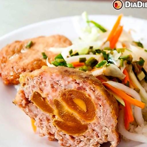 com-mam-ca-linh-trung-muoi