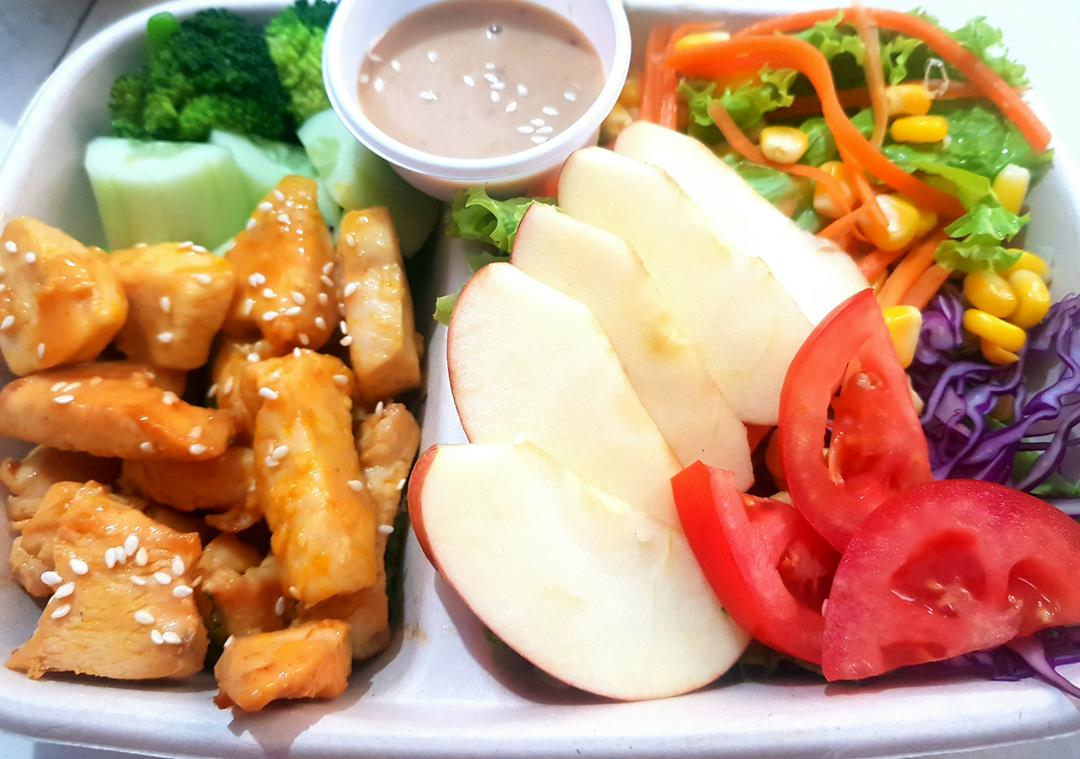 salad-ga-sot-phomai-cay