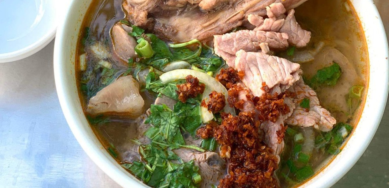 bun-bo-hue-ba-nam-binh-loi