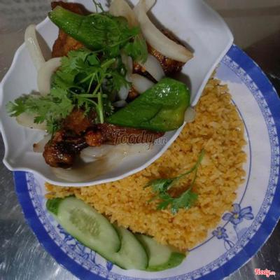 com-ga-chien-nuoc-mam