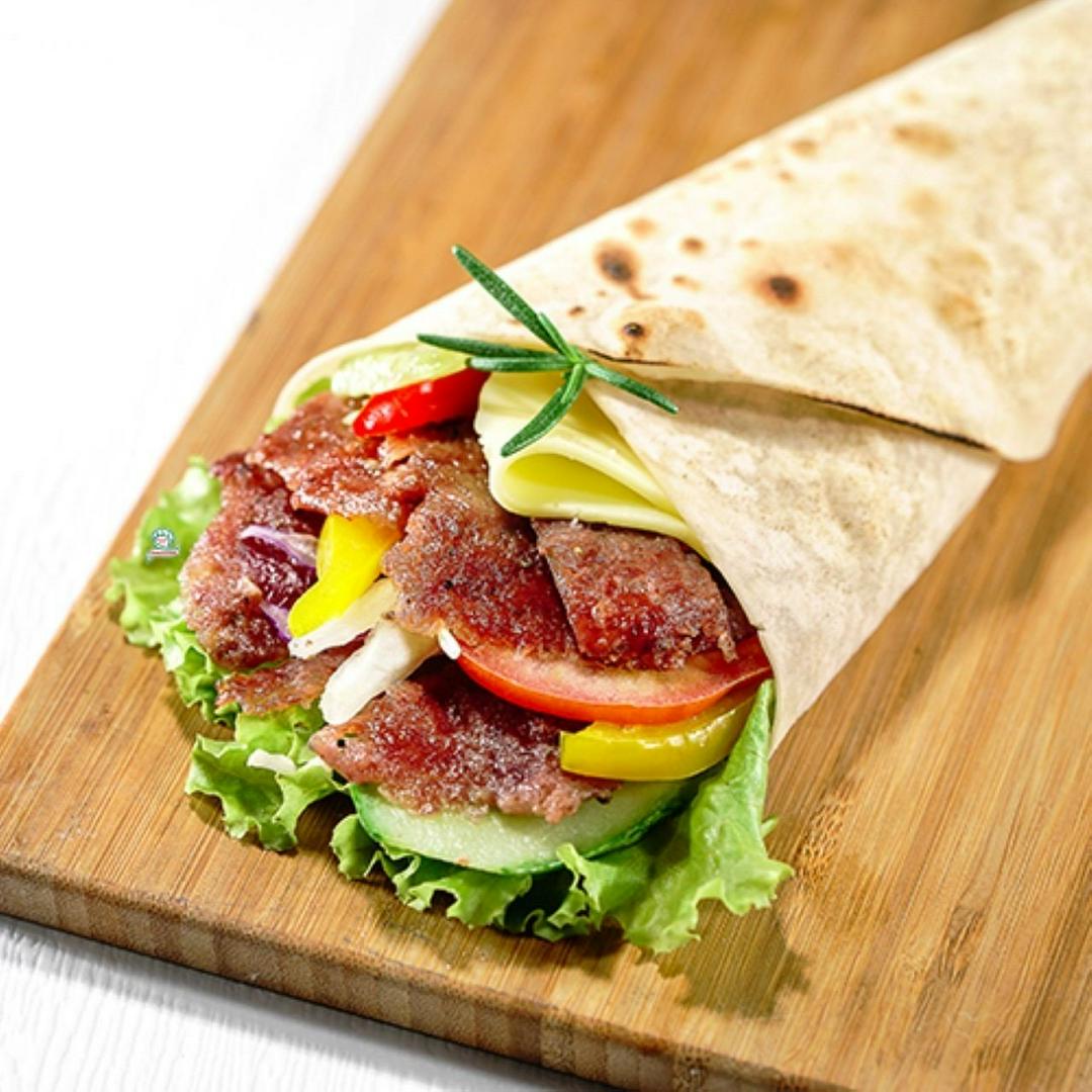 kebab-cuon-thit-bo-uc-ac-biet-pho-mai