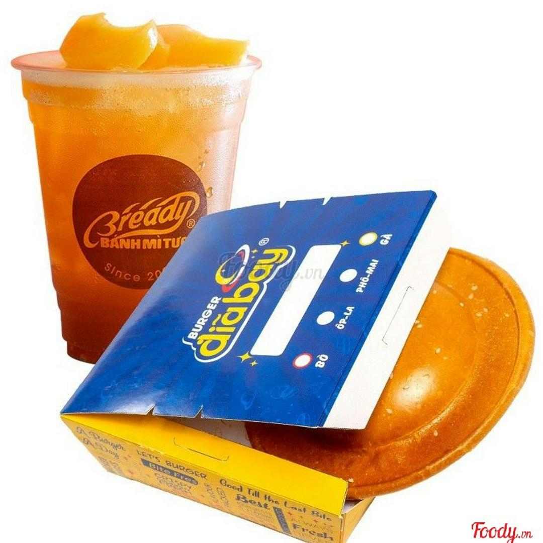 burger-ia-bay-bo-tong-tra-ao