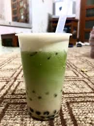 tra-sua-matcha-kem-lop-machiato