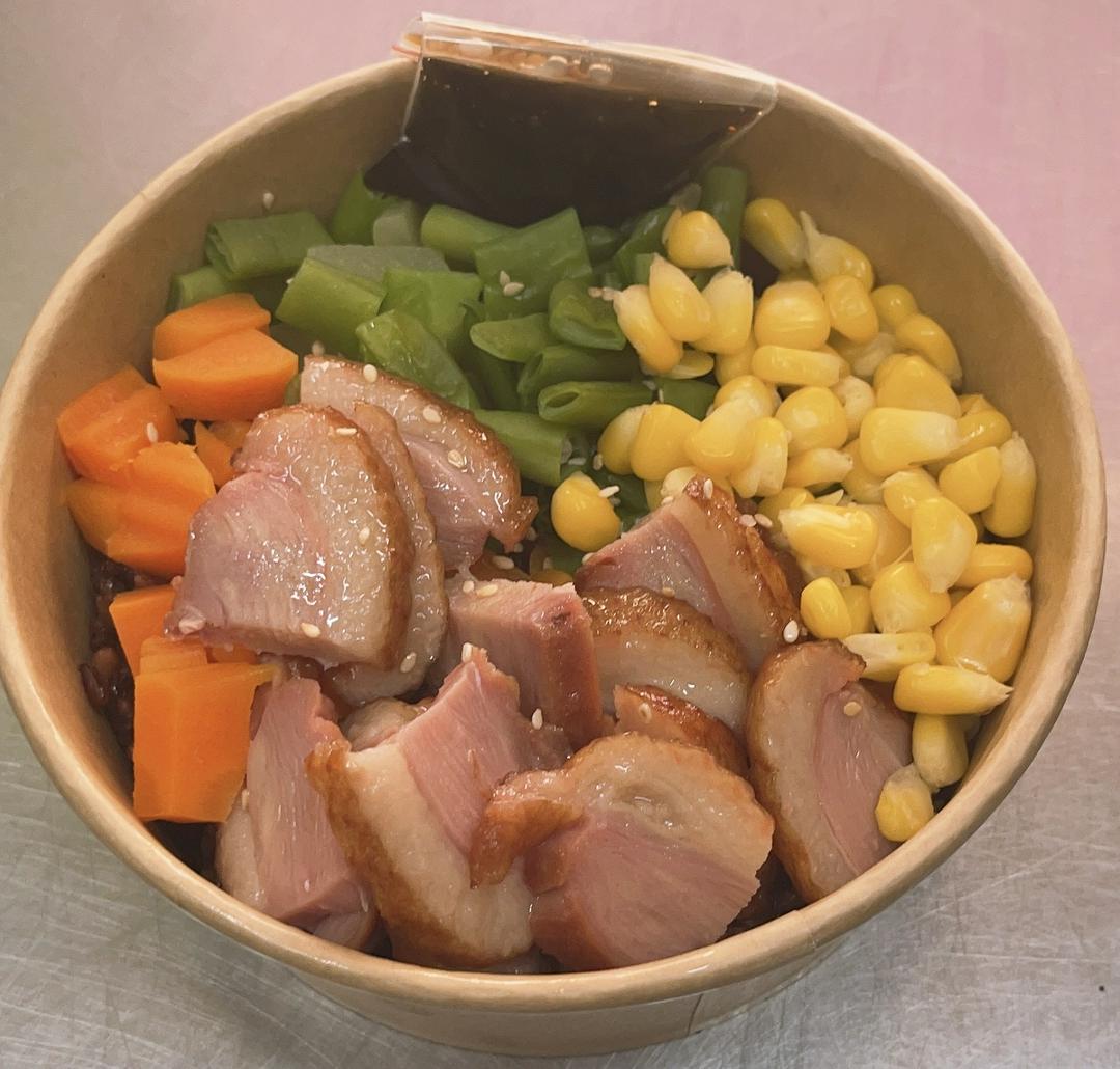 com-lut-tron-luon-ngong-hun-khoi