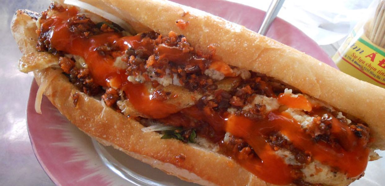 banh-mi-lan-ong-cha-ca