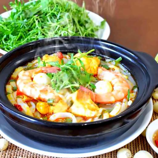 banh-canh-ca-loc-ac-biet