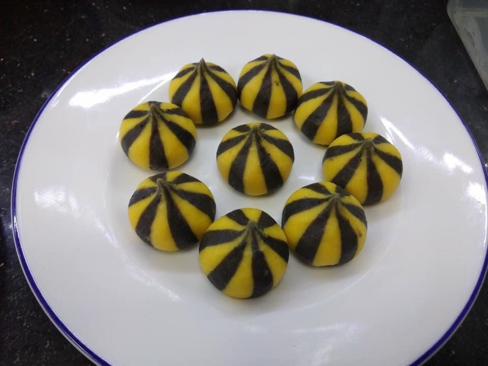 banh-bao-vi-ga-mat-ong-3-vien