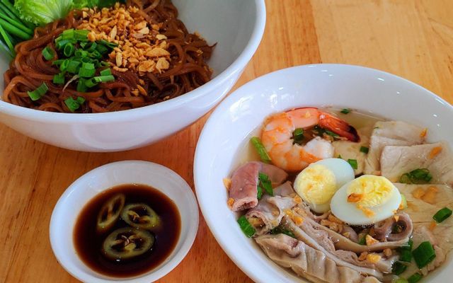 hu-tieu-sa-ec-nguyen-tri-phuong