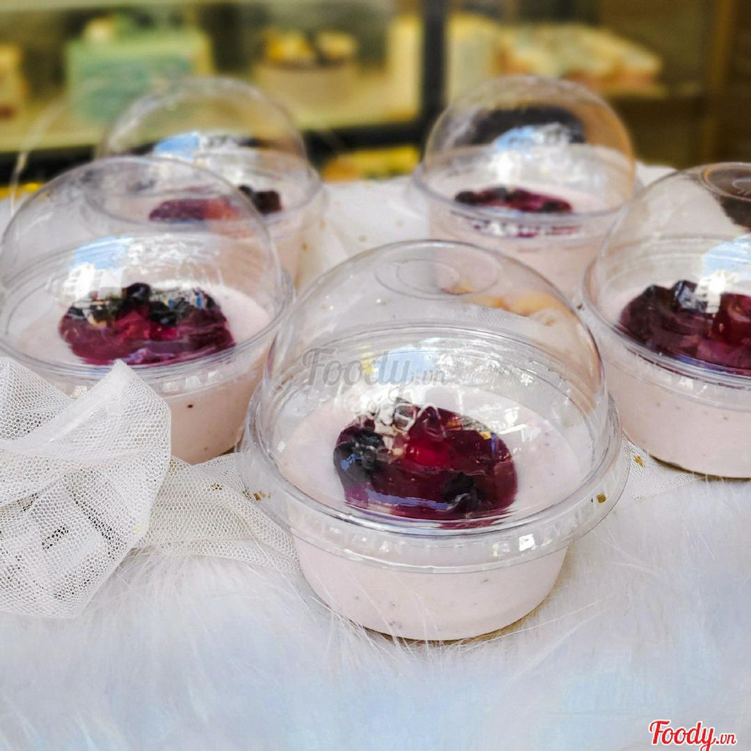 cheesecake-box-banh-kem-pho-mai-trai-cay