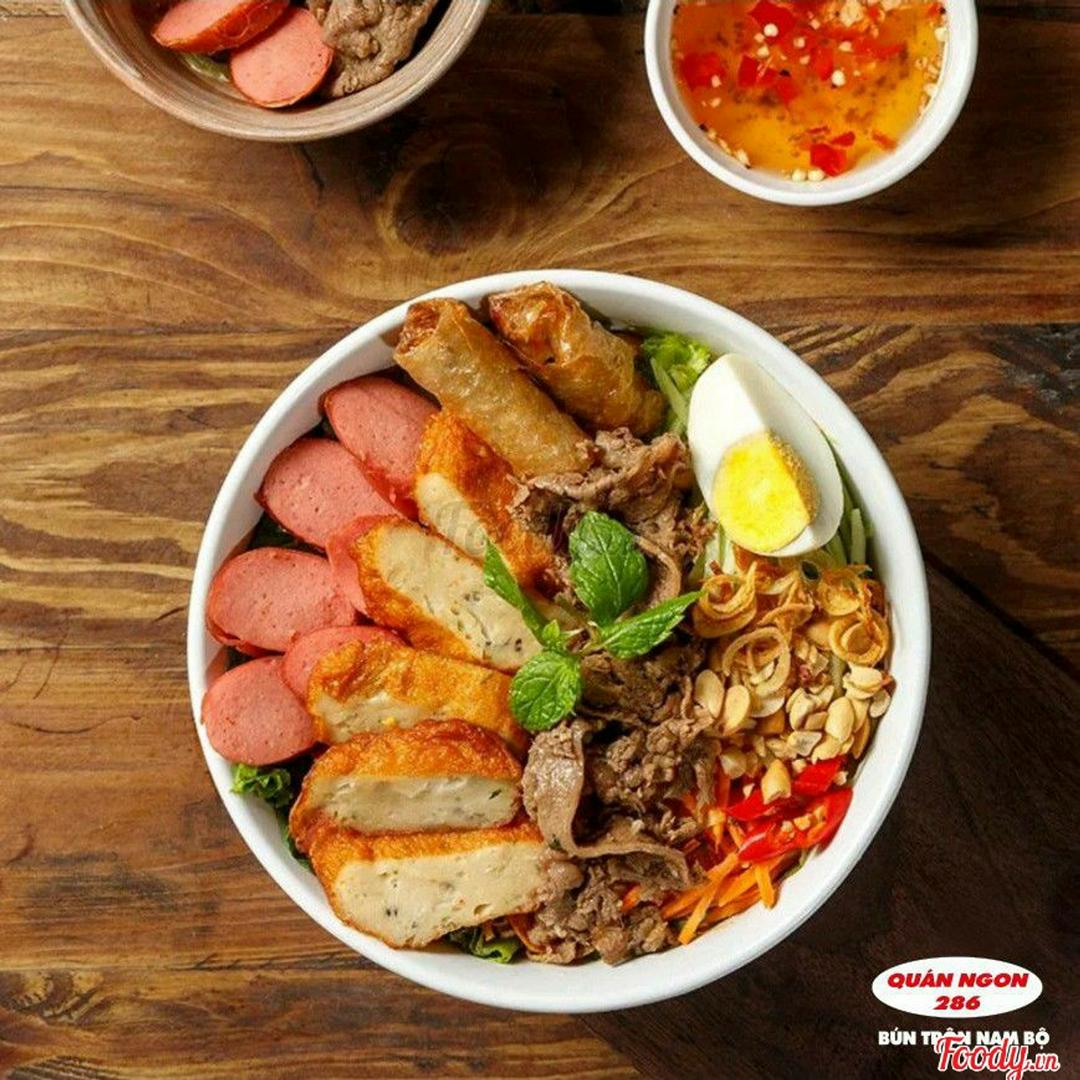 bun-tron-nam-bo-ac-biet