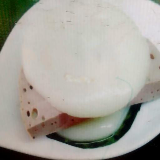 banh-giay-kep-cha-que