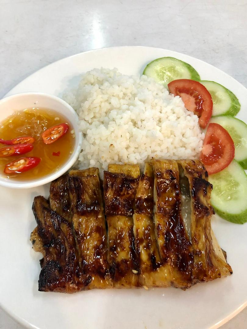 com-vit-quay-chay-mam-gung