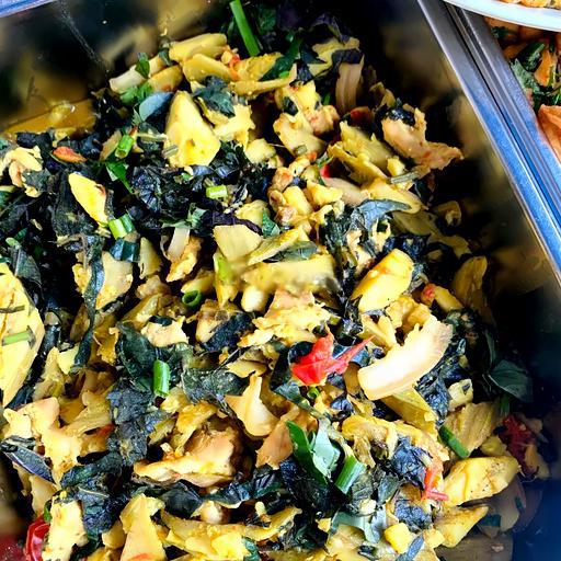 com-chuoi-om-thit-3-chi