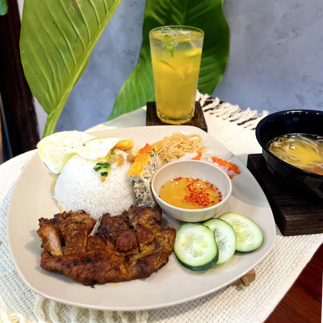 combo-com-tam-tra-chanh-nhai