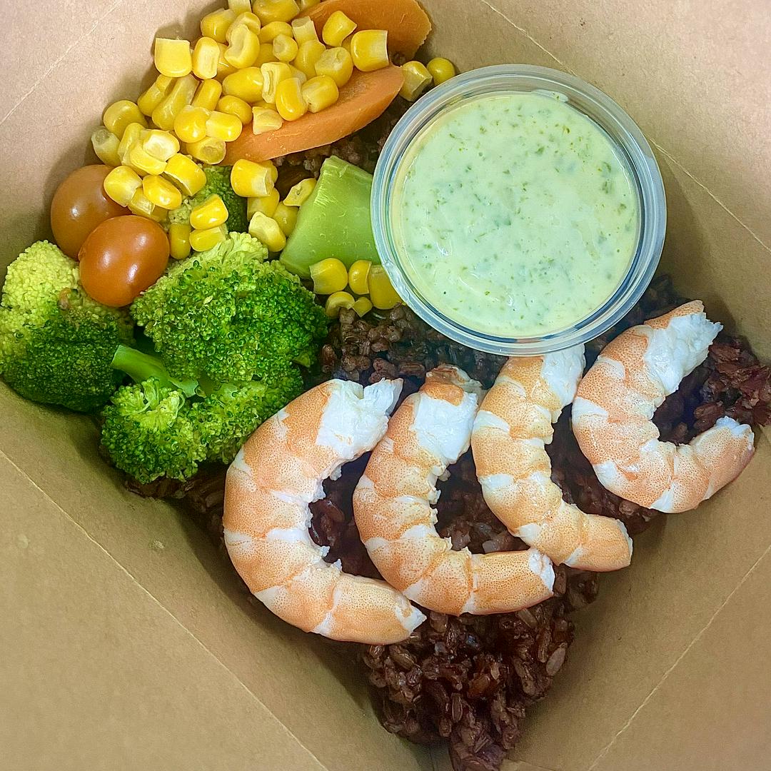 com-gao-luc-tom-xot-brow-rice-shrimp-sauce