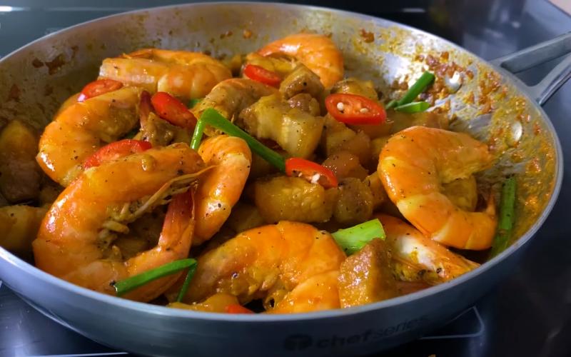 com-tom-rim-thit-canh