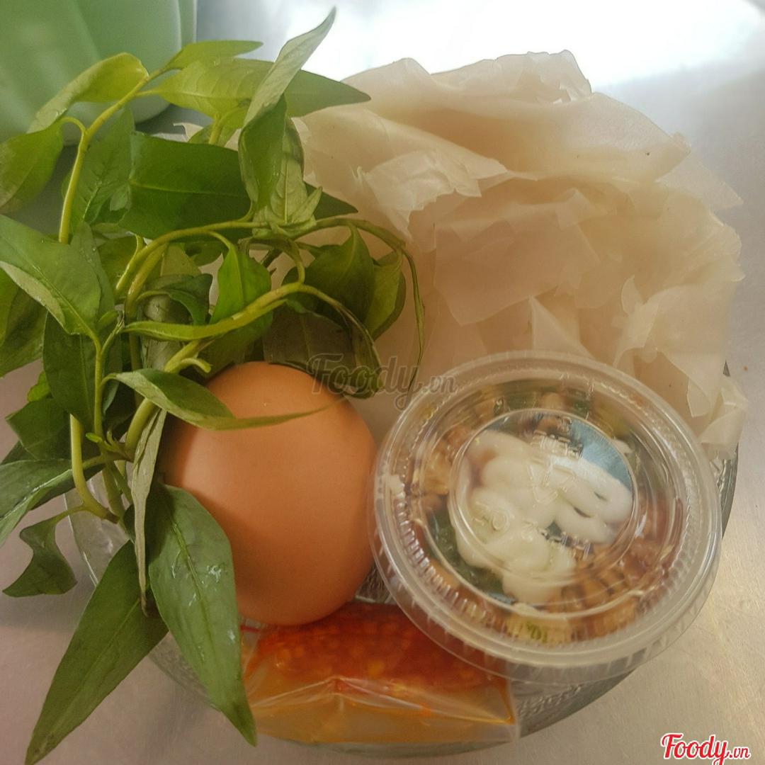 banh-deo-cham-sot-me