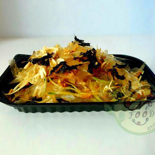 banh-trang-tron-chay-rong-bien