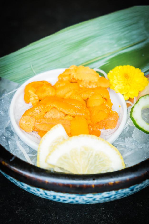 japanese-uni-sashimi-cau-gai-nhat-ban-ssm-3pcs