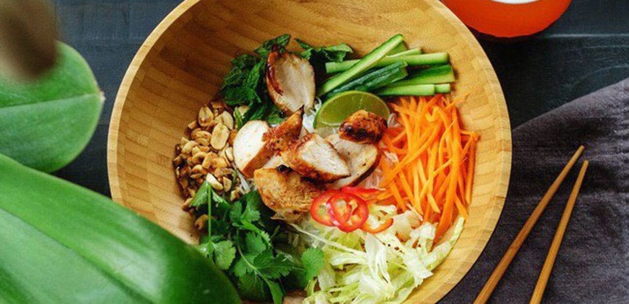 BB-House---Bún-Bò-Trộn---Cháo-Sườn---Đồ-Ăn-Vặt