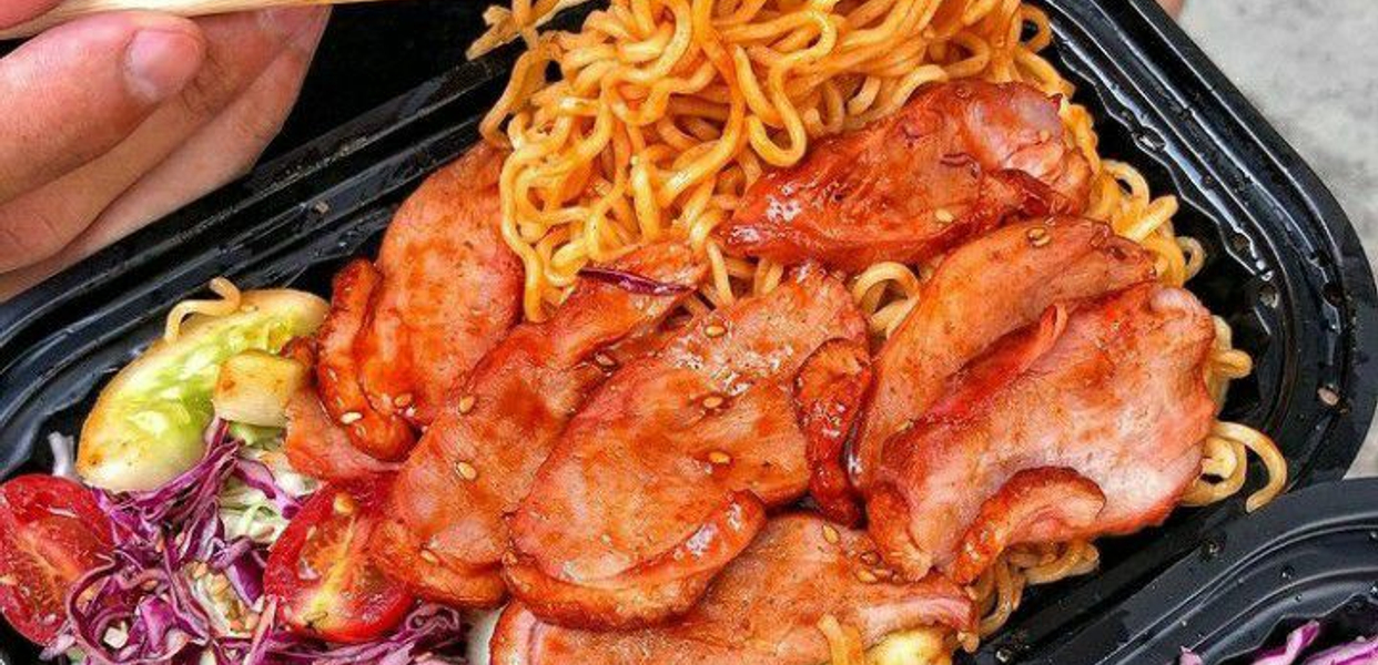 bobi-noodle-my-tron-my-xao-hoang-hoa-tham