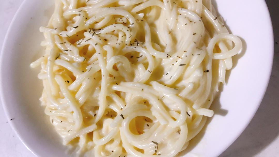 spaghetti-sot-phomai